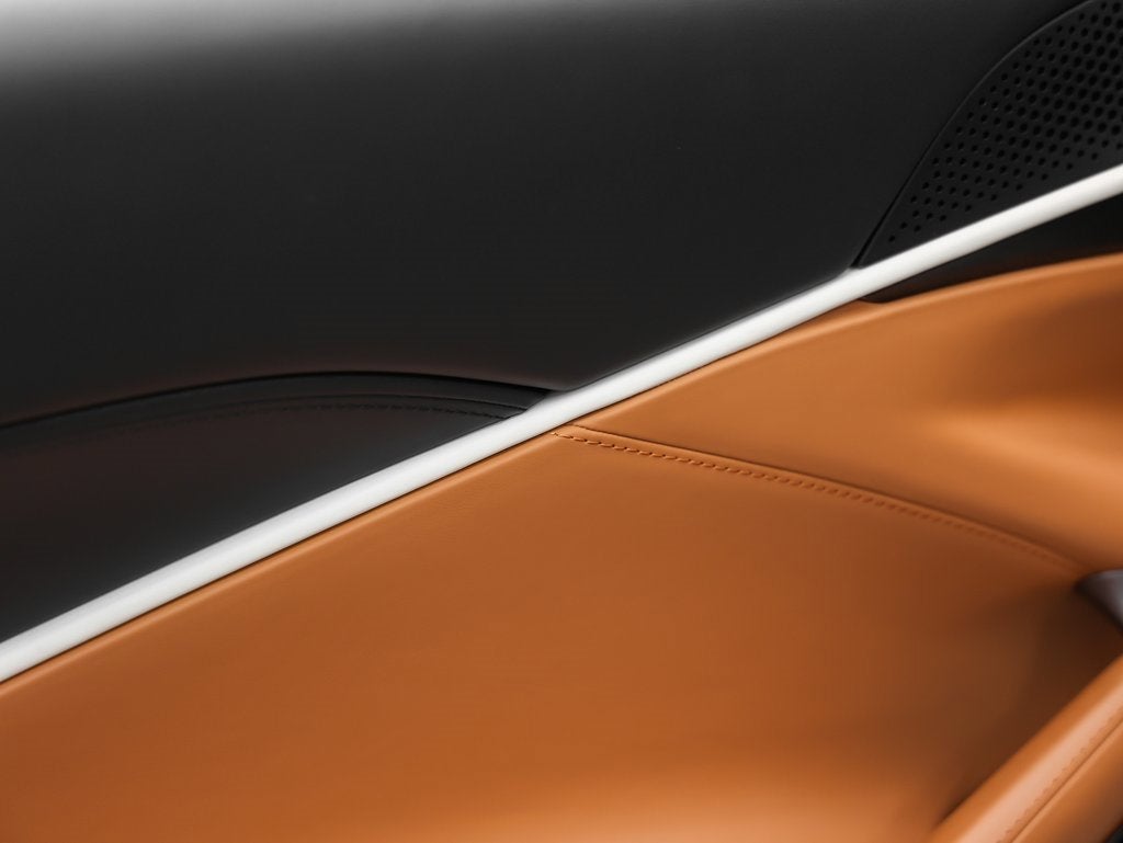 2024 Ferrari Roma Spider Base