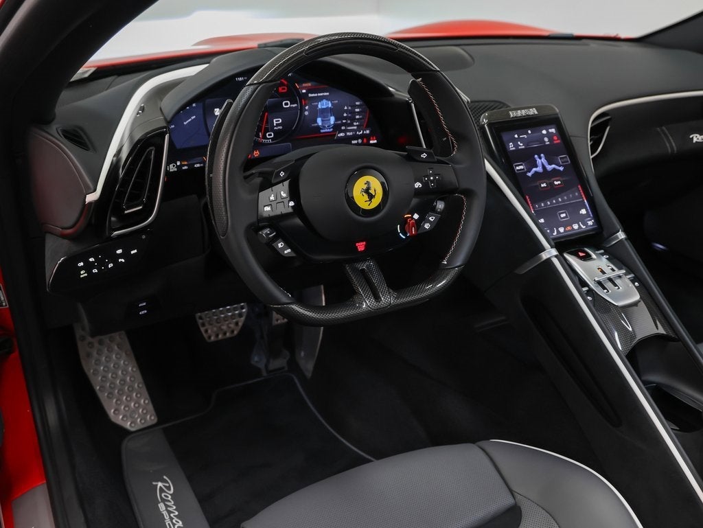 2024 Ferrari Roma Spider Base