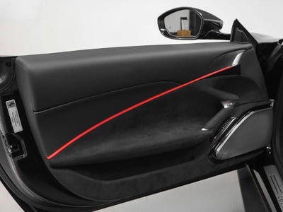 2025 Ferrari Roma Spider Base