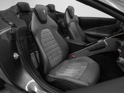 2024 Ferrari Roma Spider Base