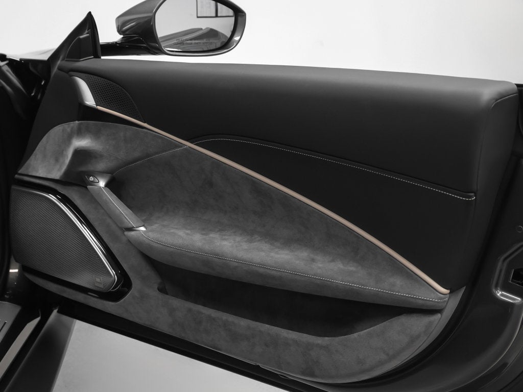 2024 Ferrari Roma Spider Base