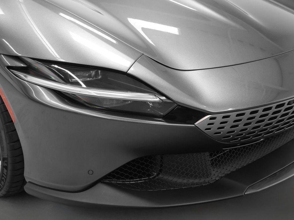 2024 Ferrari Roma Spider Base