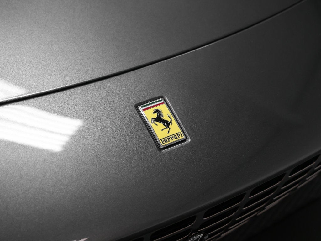 2024 Ferrari Roma Spider Base