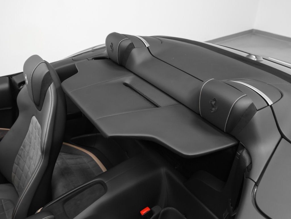 2024 Ferrari Roma Spider Base