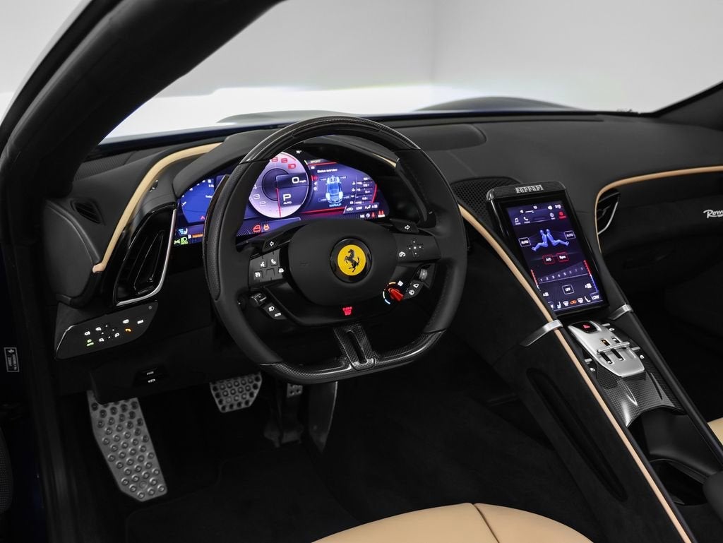 2025 Ferrari Roma Spider Base