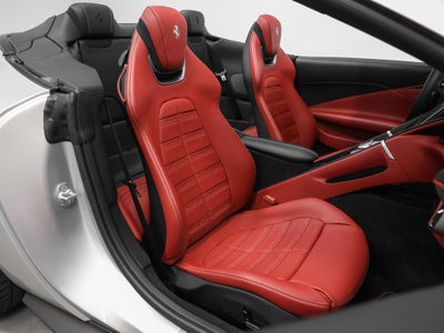 2025 Ferrari Roma Spider Base