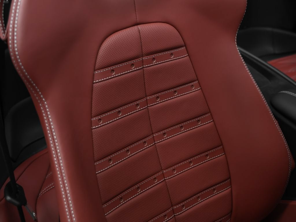 2025 Ferrari Roma Spider Base