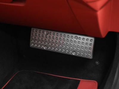 2025 Ferrari Roma Spider Base