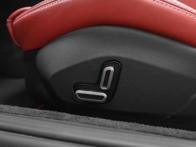 2025 Ferrari Roma Spider Base