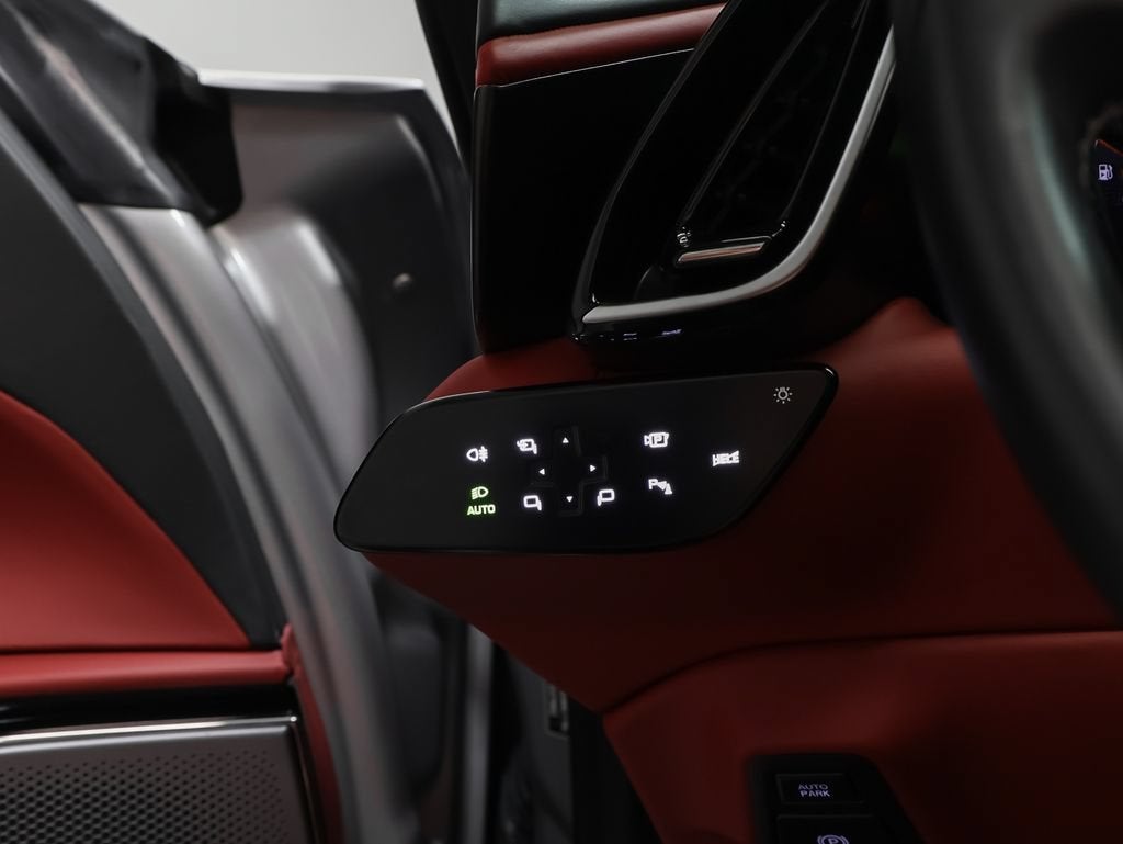 2025 Ferrari Roma Spider Base