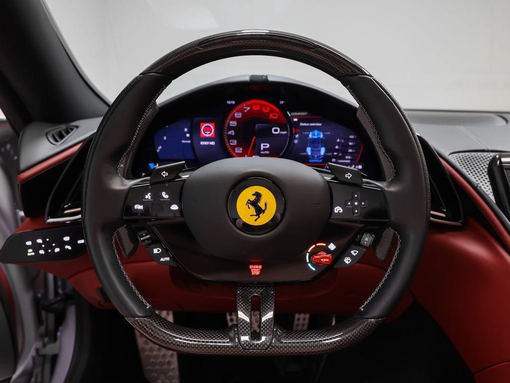 2025 Ferrari Roma Spider Base