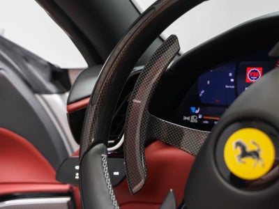 2025 Ferrari Roma Spider Base