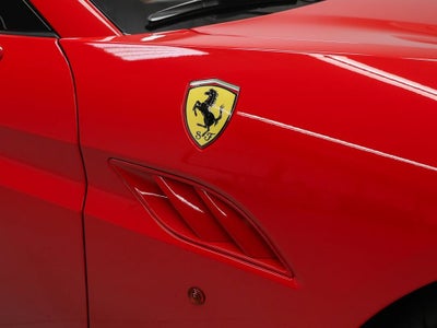 2010 Ferrari California Base