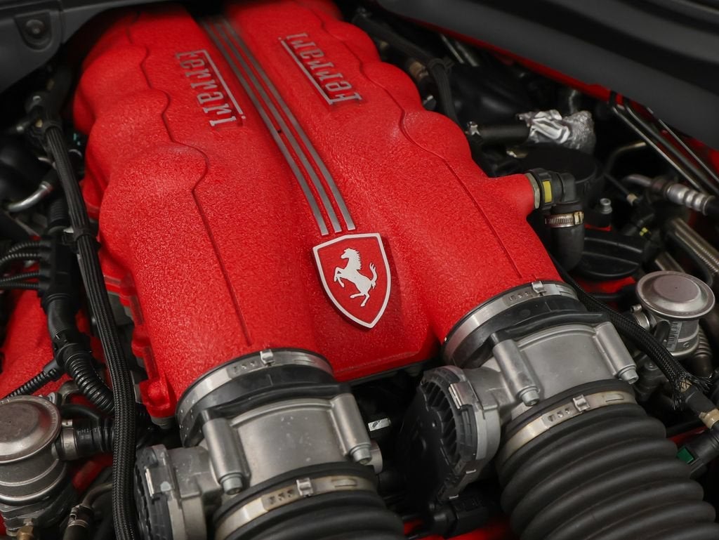 2010 Ferrari California Base