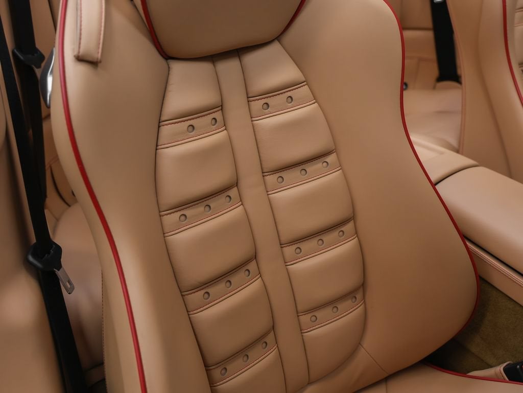 2010 Ferrari California Base