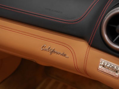 2010 Ferrari California Base