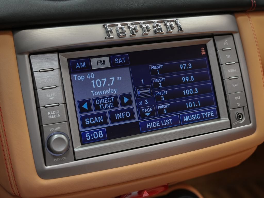 2010 Ferrari California Base