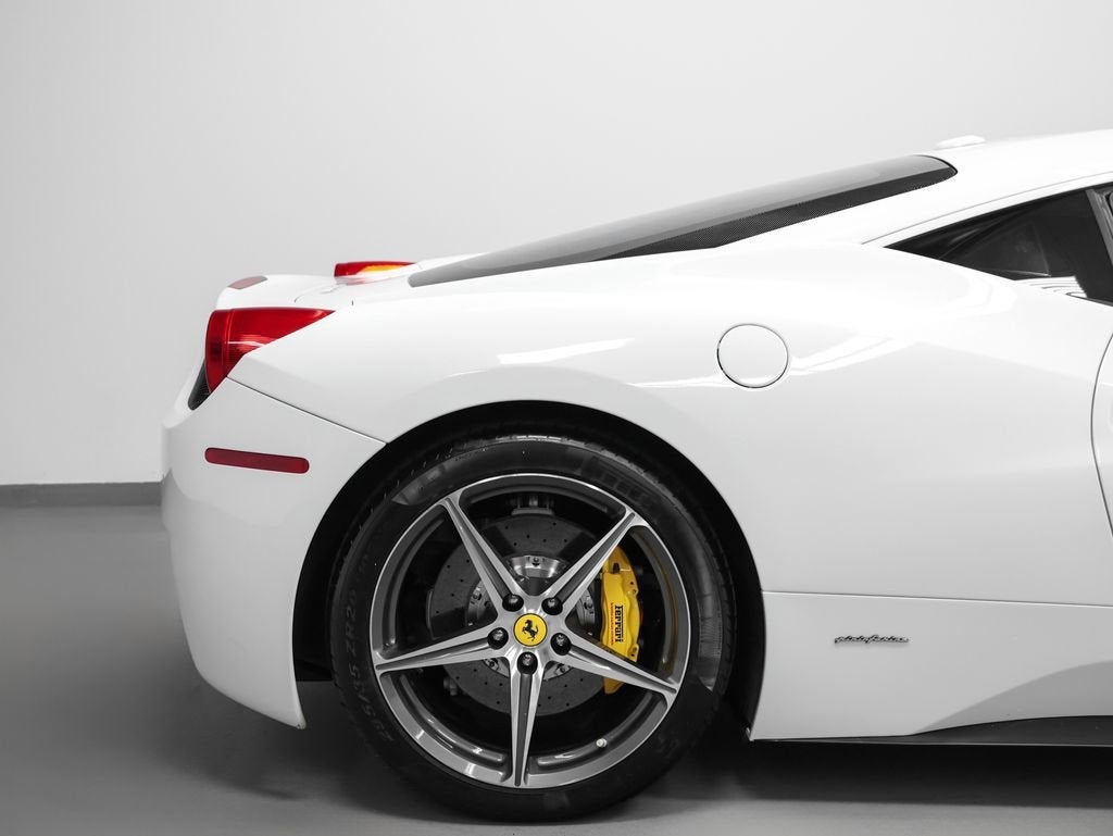 2015 Ferrari 458 Italia Base