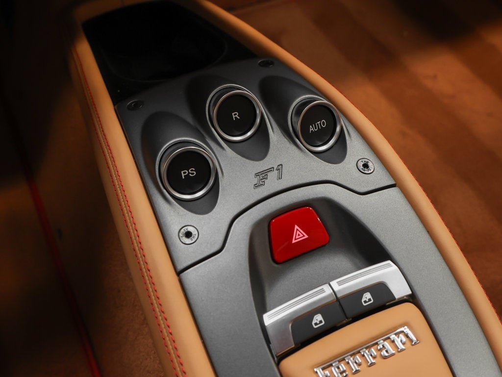 2013 Ferrari 458 Italia Base