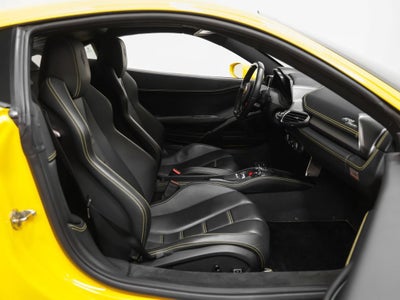2010 Ferrari 458 Italia Base