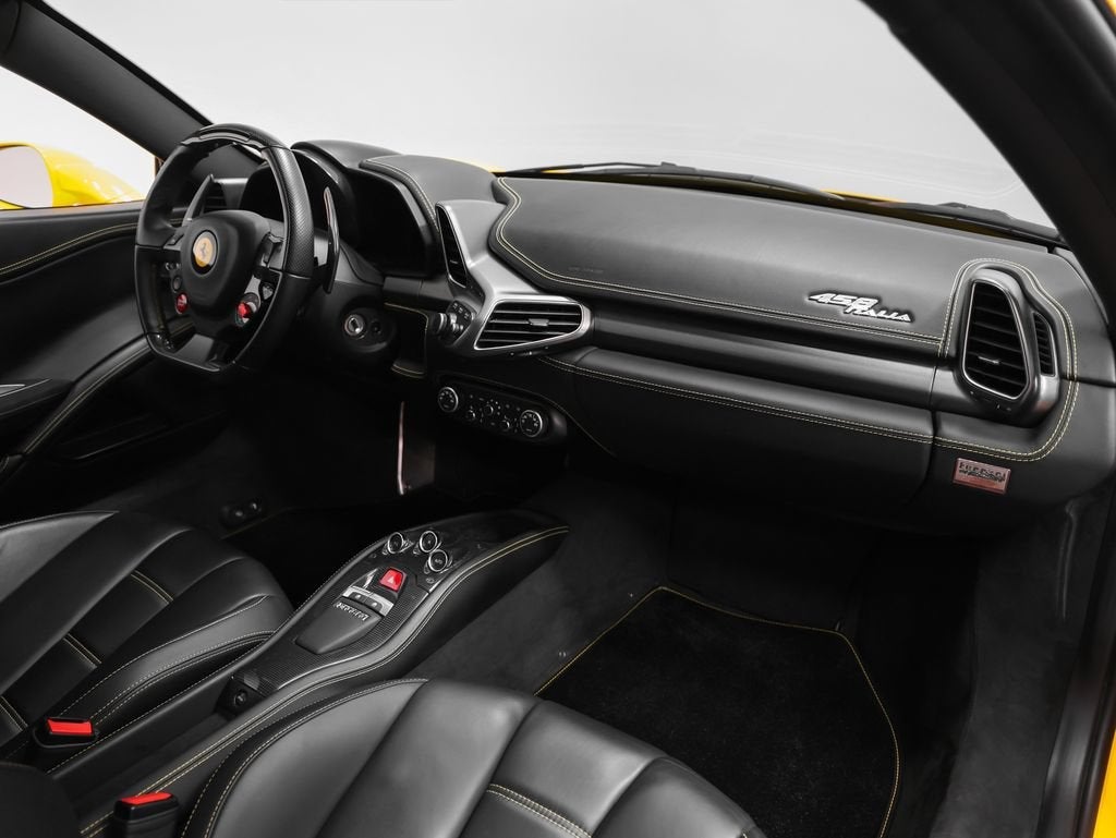 2010 Ferrari 458 Italia Base