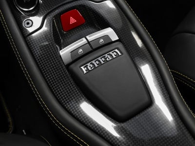 2010 Ferrari 458 Italia Base