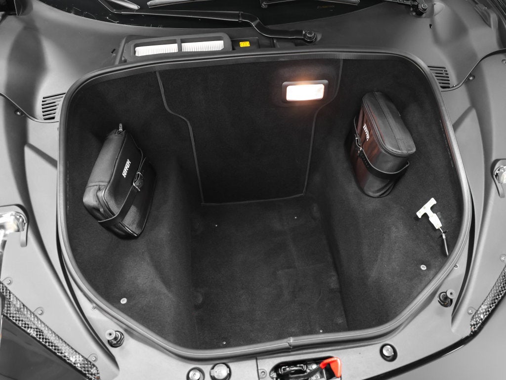 2010 Ferrari 458 Italia Base