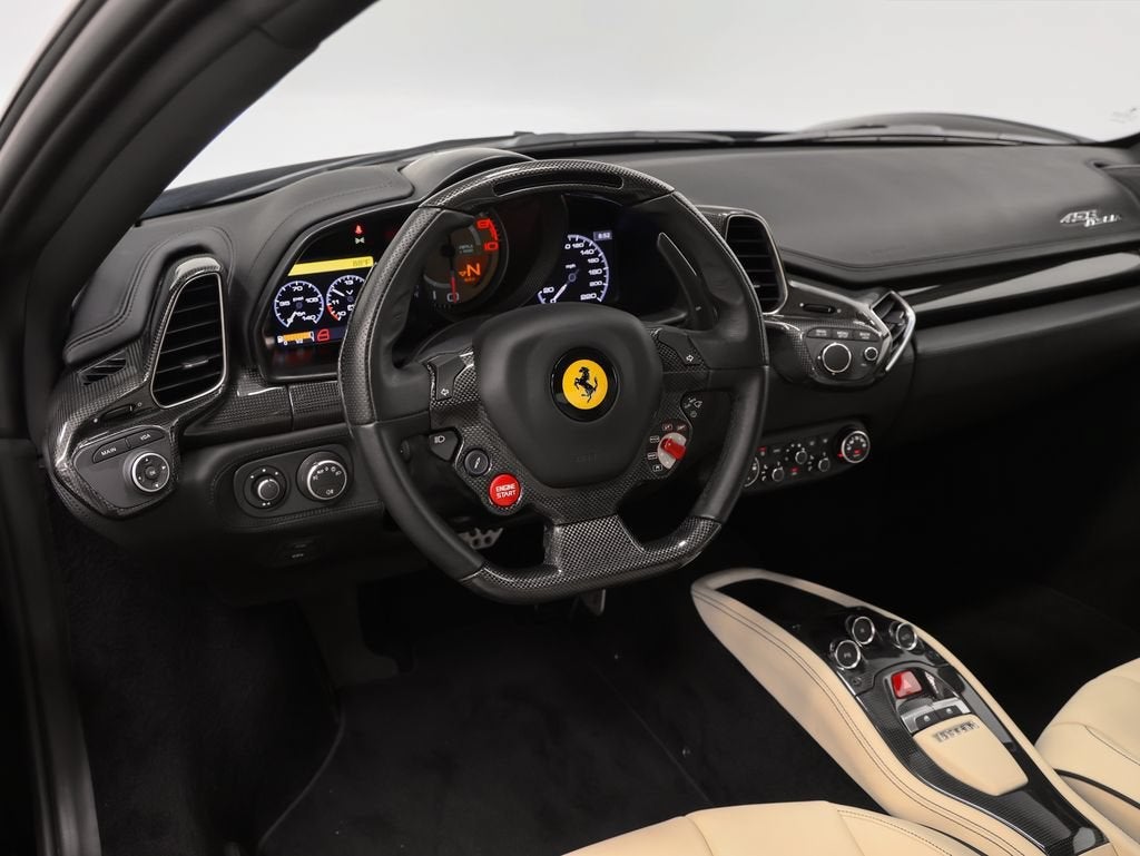 2010 Ferrari 458 Italia Base