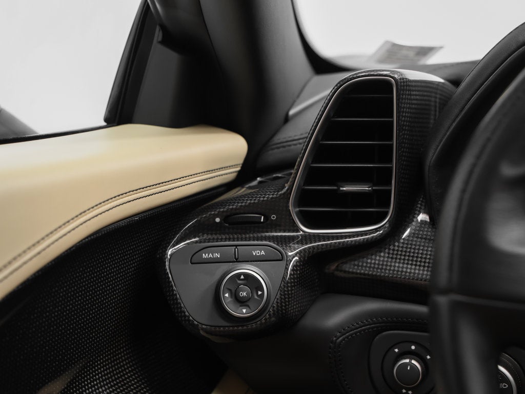 2010 Ferrari 458 Italia Base