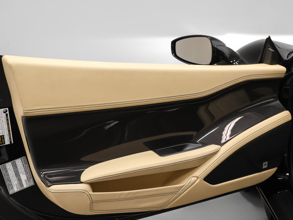 2010 Ferrari 458 Italia Base