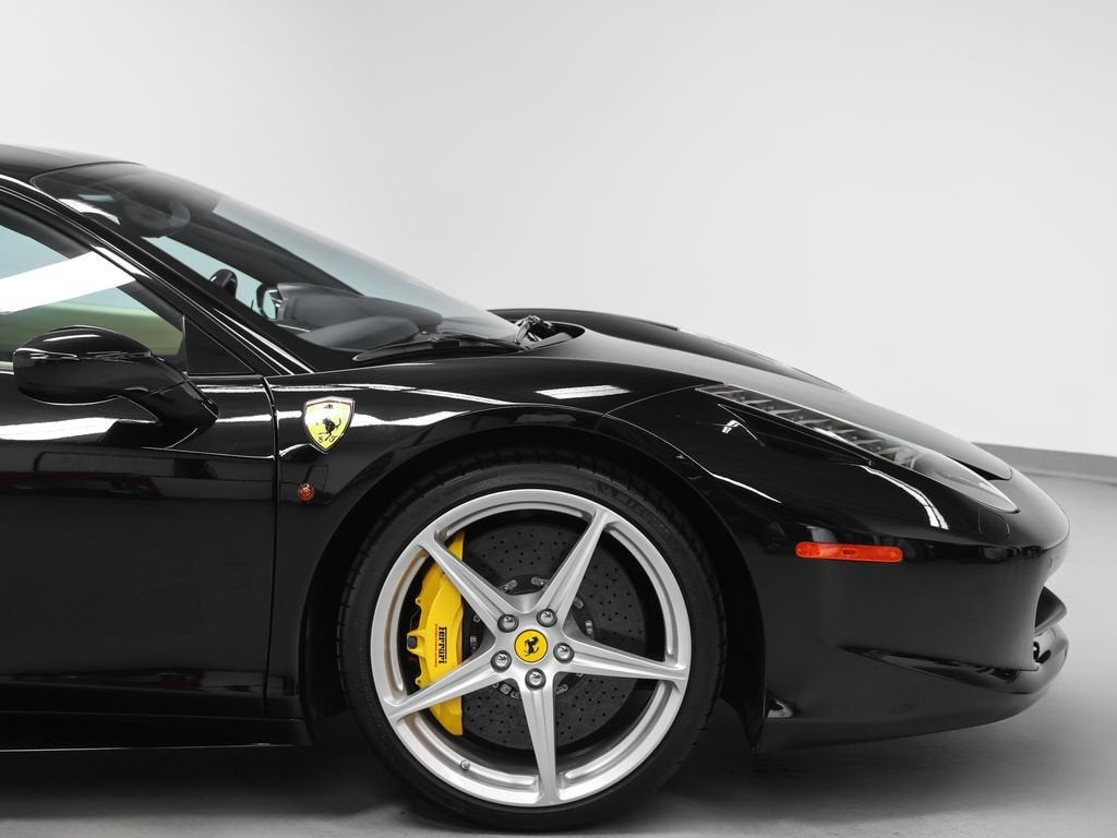 2010 Ferrari 458 Italia Base