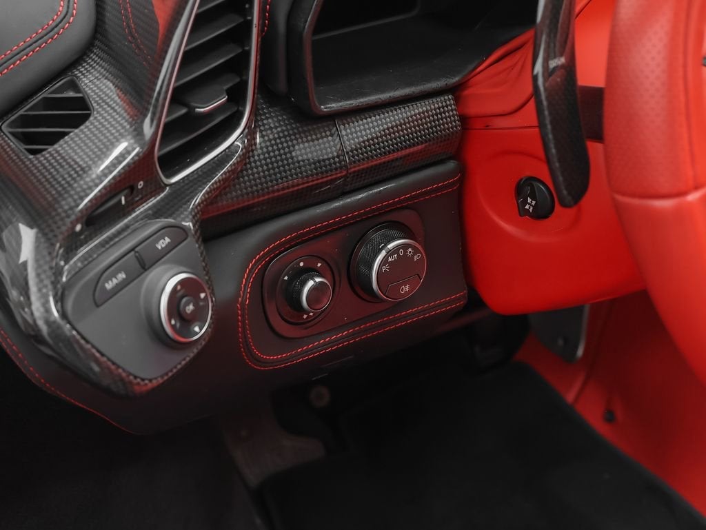 2012 Ferrari 458 Italia Base