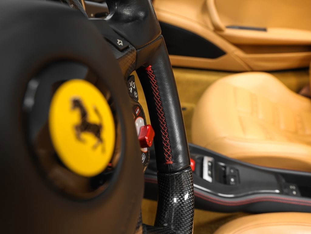 2013 Ferrari 458 Italia Base
