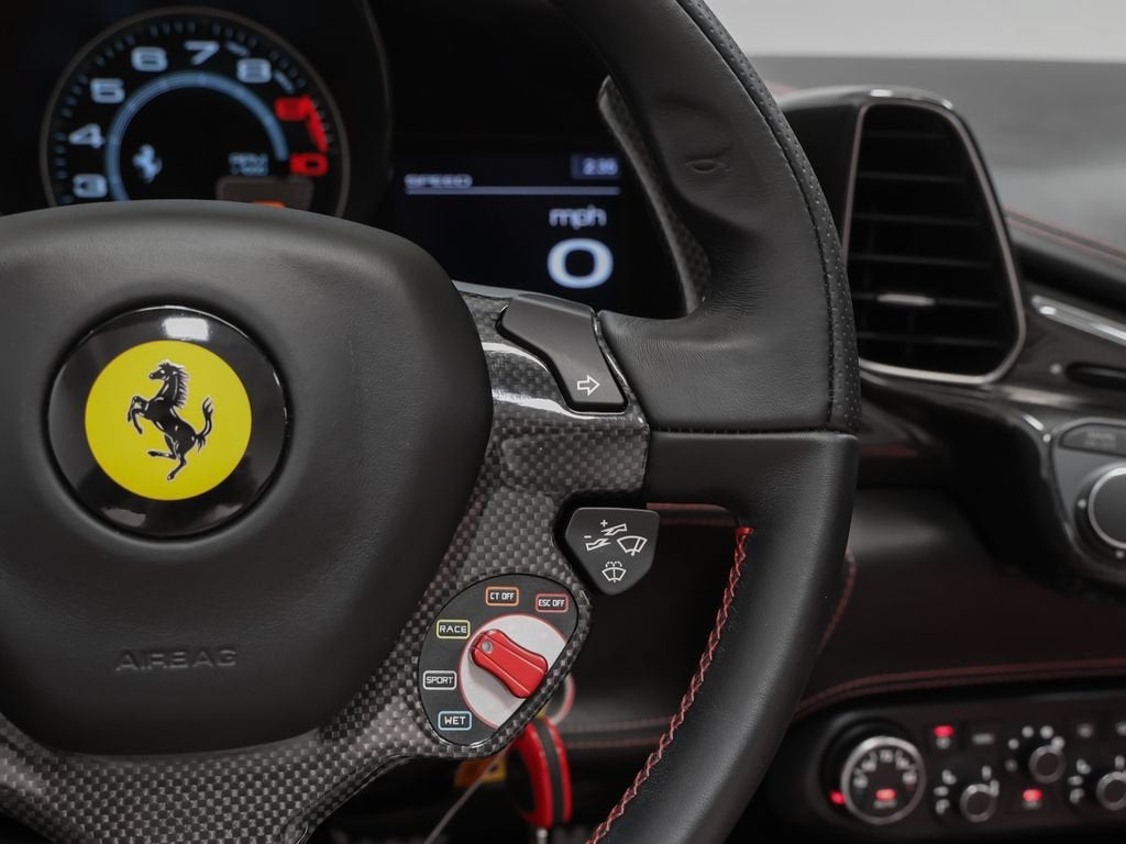 2014 Ferrari 458 Spider Base