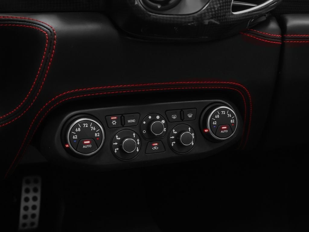 2014 Ferrari 458 Spider Base