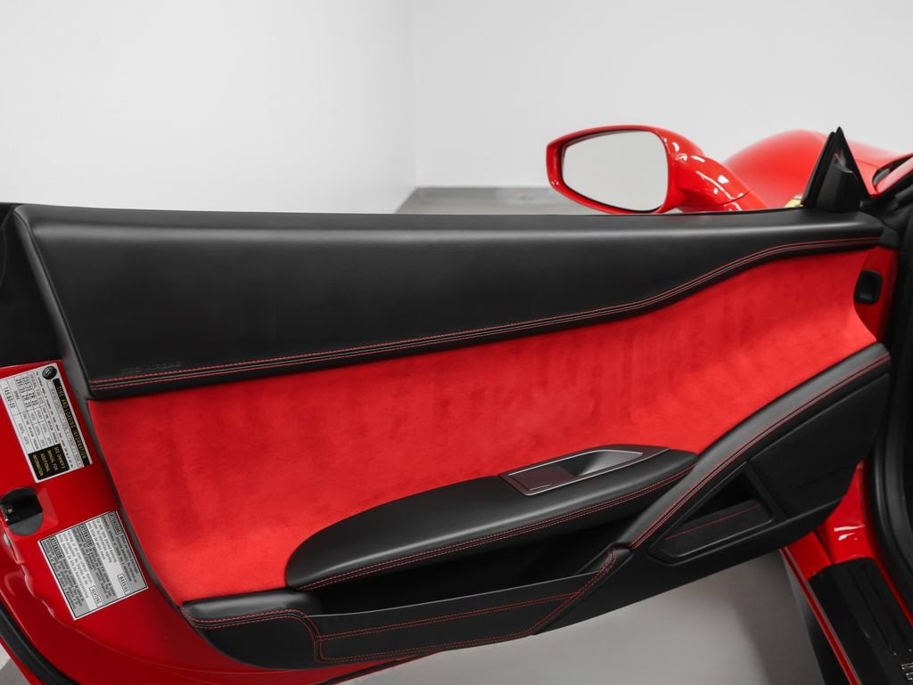 2014 Ferrari 458 Spider Base
