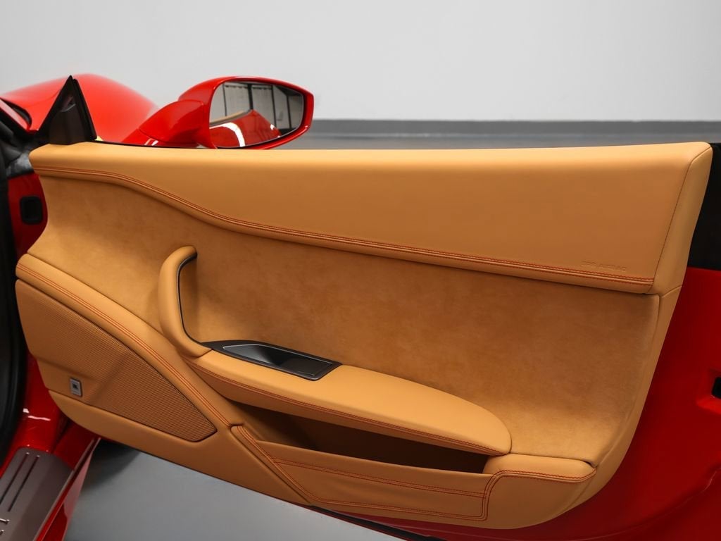 2012 Ferrari 458 Spider Base