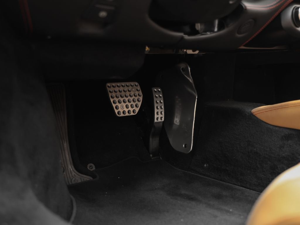 2012 Ferrari 458 Spider Base