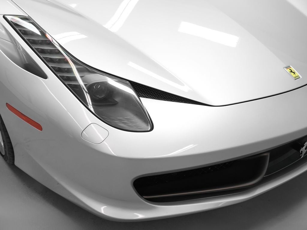 2013 Ferrari 458 Spider Base