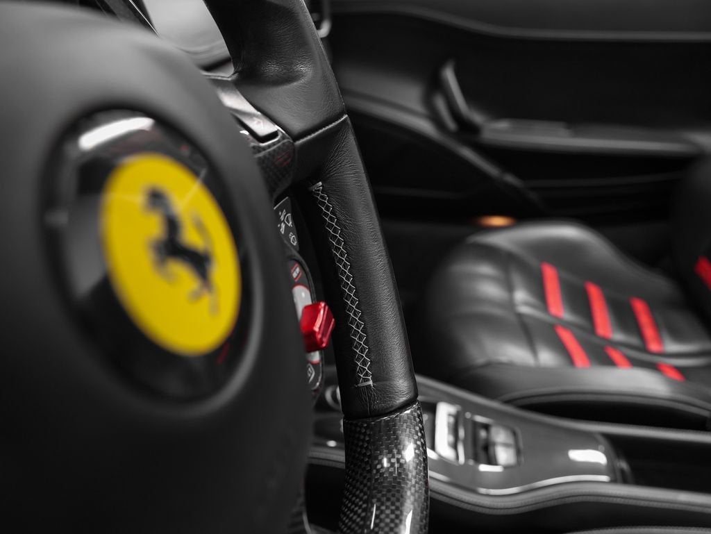 2013 Ferrari 458 Spider Base