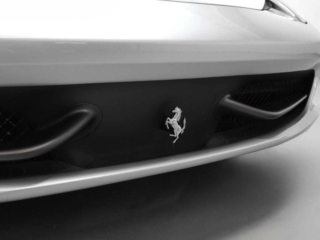 2013 Ferrari 458 Spider Base