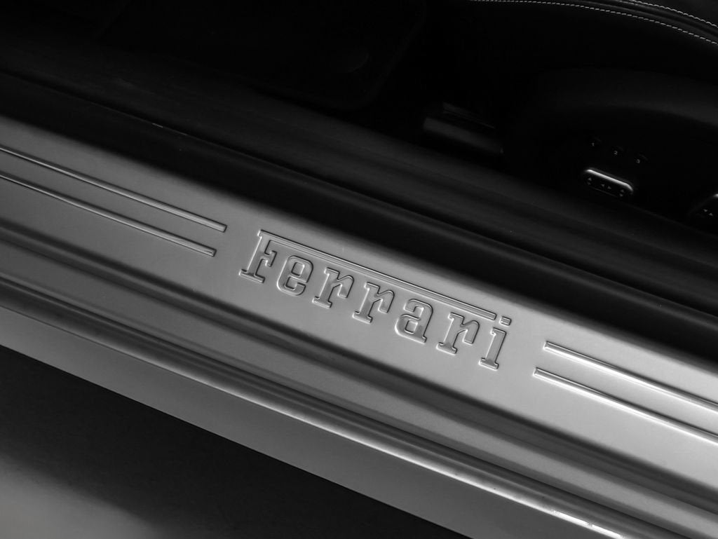 2014 Ferrari FF Base