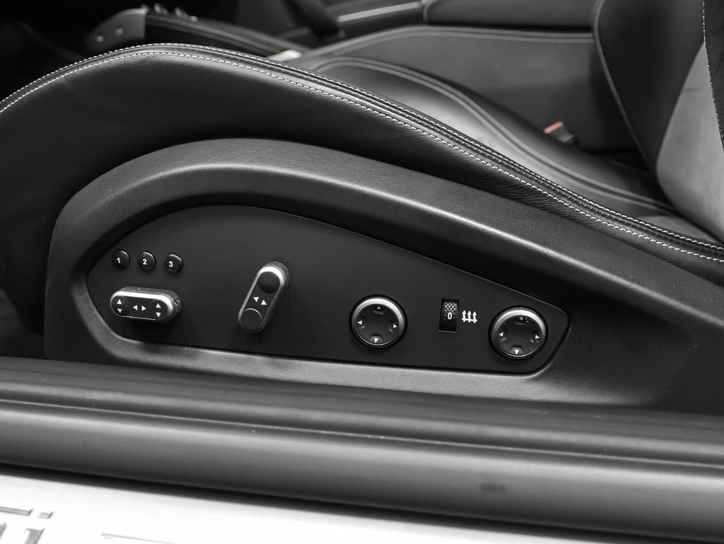 2014 Ferrari FF Base
