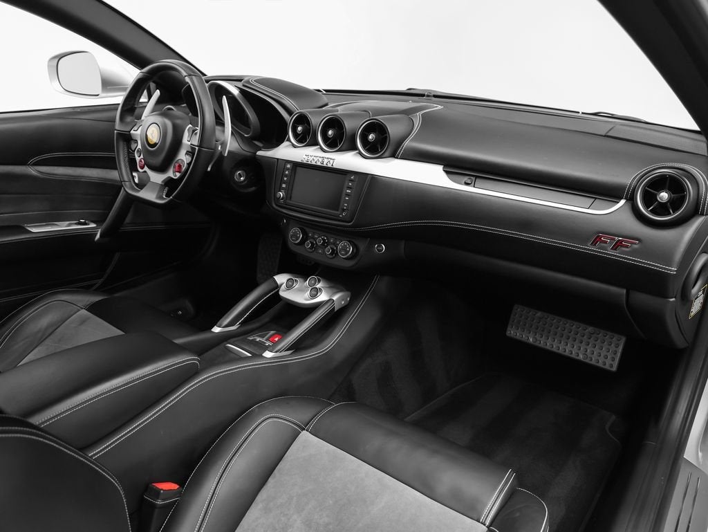 2014 Ferrari FF Base