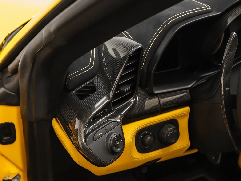 2015 Ferrari 458 Speciale Aperta Base