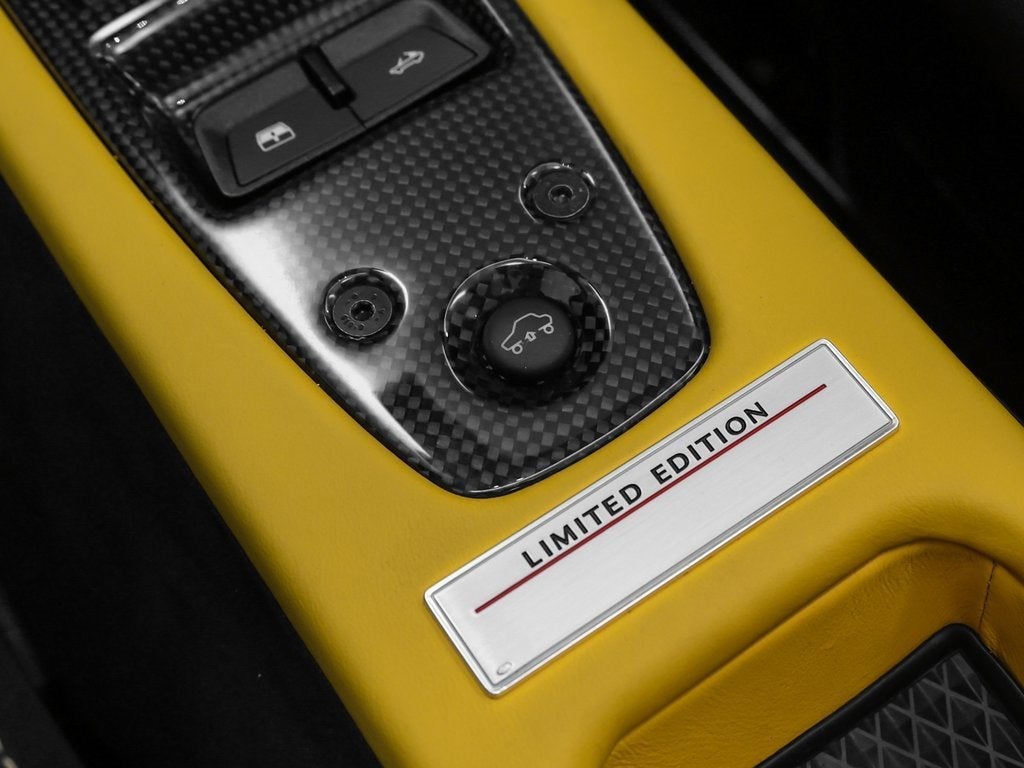 2015 Ferrari 458 Speciale Aperta Base