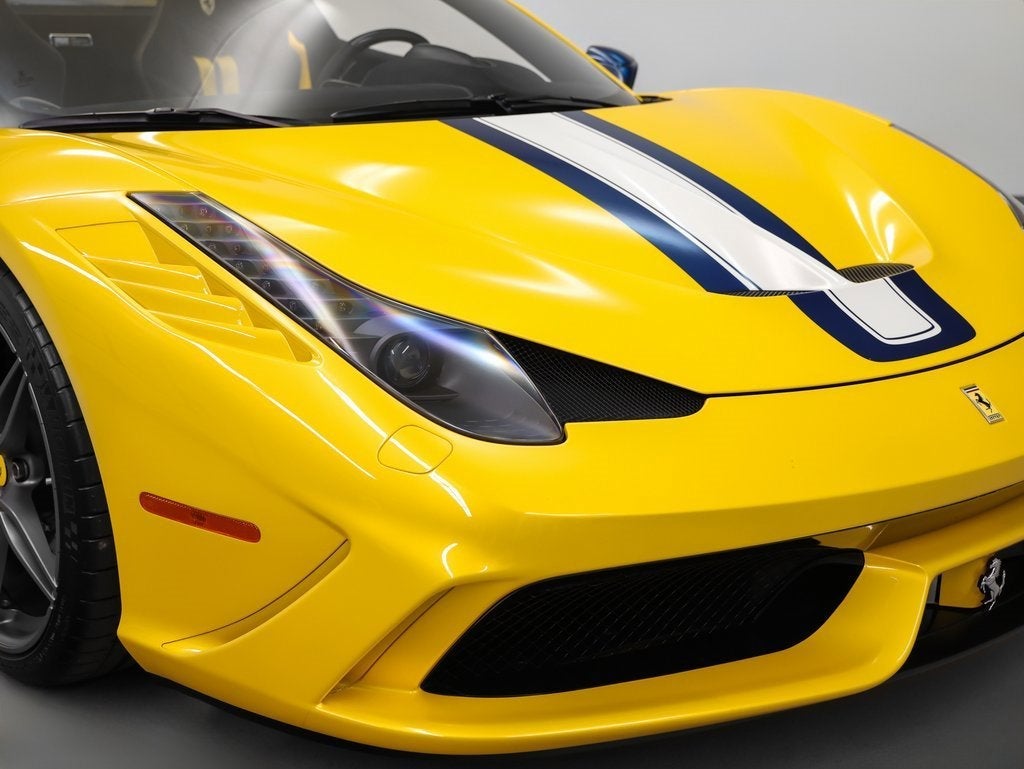 2015 Ferrari 458 Speciale Aperta Base