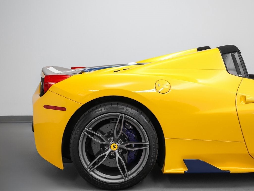 2015 Ferrari 458 Speciale Aperta Base