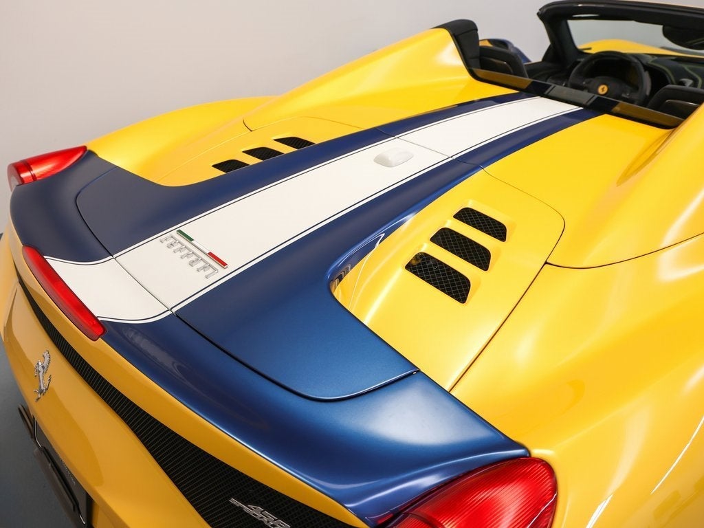 2015 Ferrari 458 Speciale Aperta Base