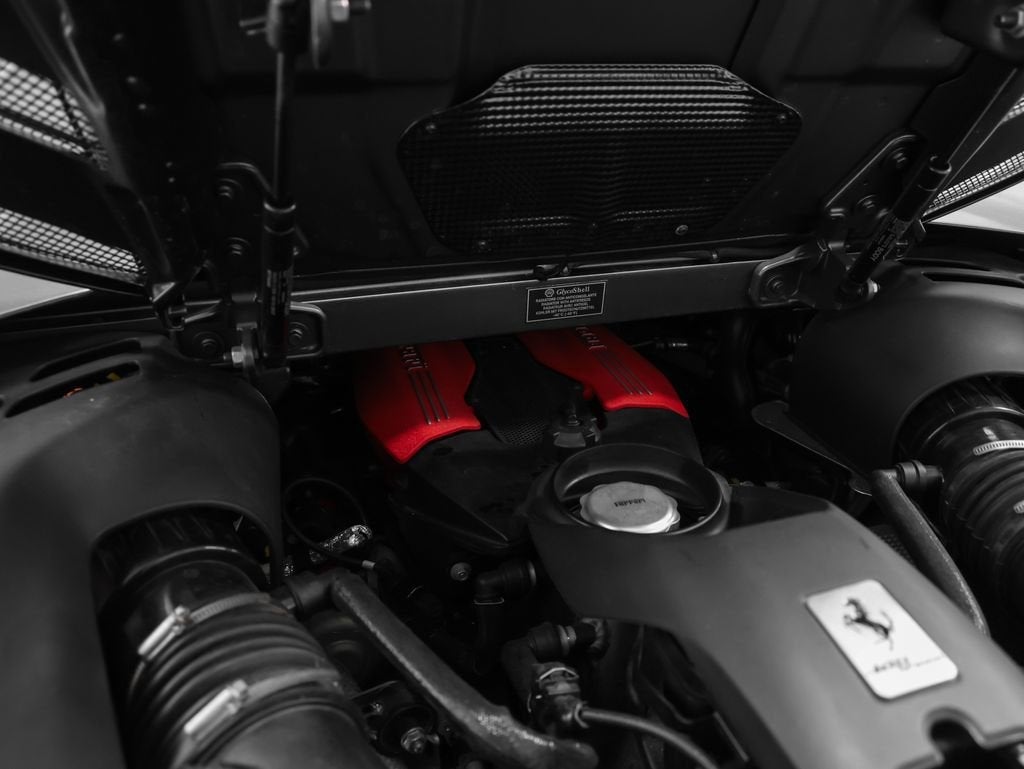 2019 Ferrari 488 Spider Base